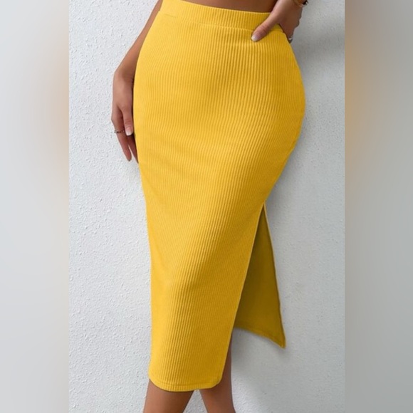 Ribbed Round Neck Tank and Slit Skirt Sweater Set - Picture 6 of 6